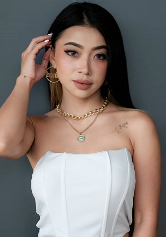 Gorgeous member profiles: Nutsinee from Bangkok, Asian member gallery