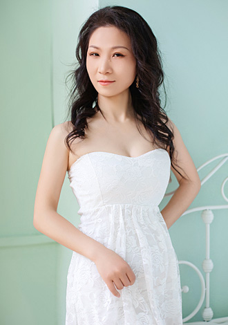 Gorgeous member profiles:  member Liuxia